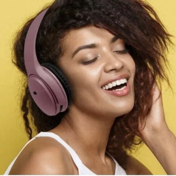 Sound Bound Wireless Bluetooth Over-Ear Headphones - Black - Picture 6 of 7